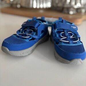 Oshkosh b gosh utility sandals